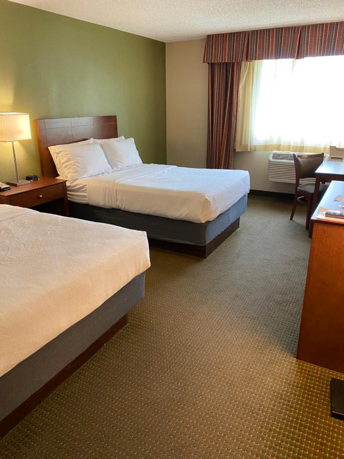 Hotel Doubletree By Hilton Austin, Mn Exterior foto