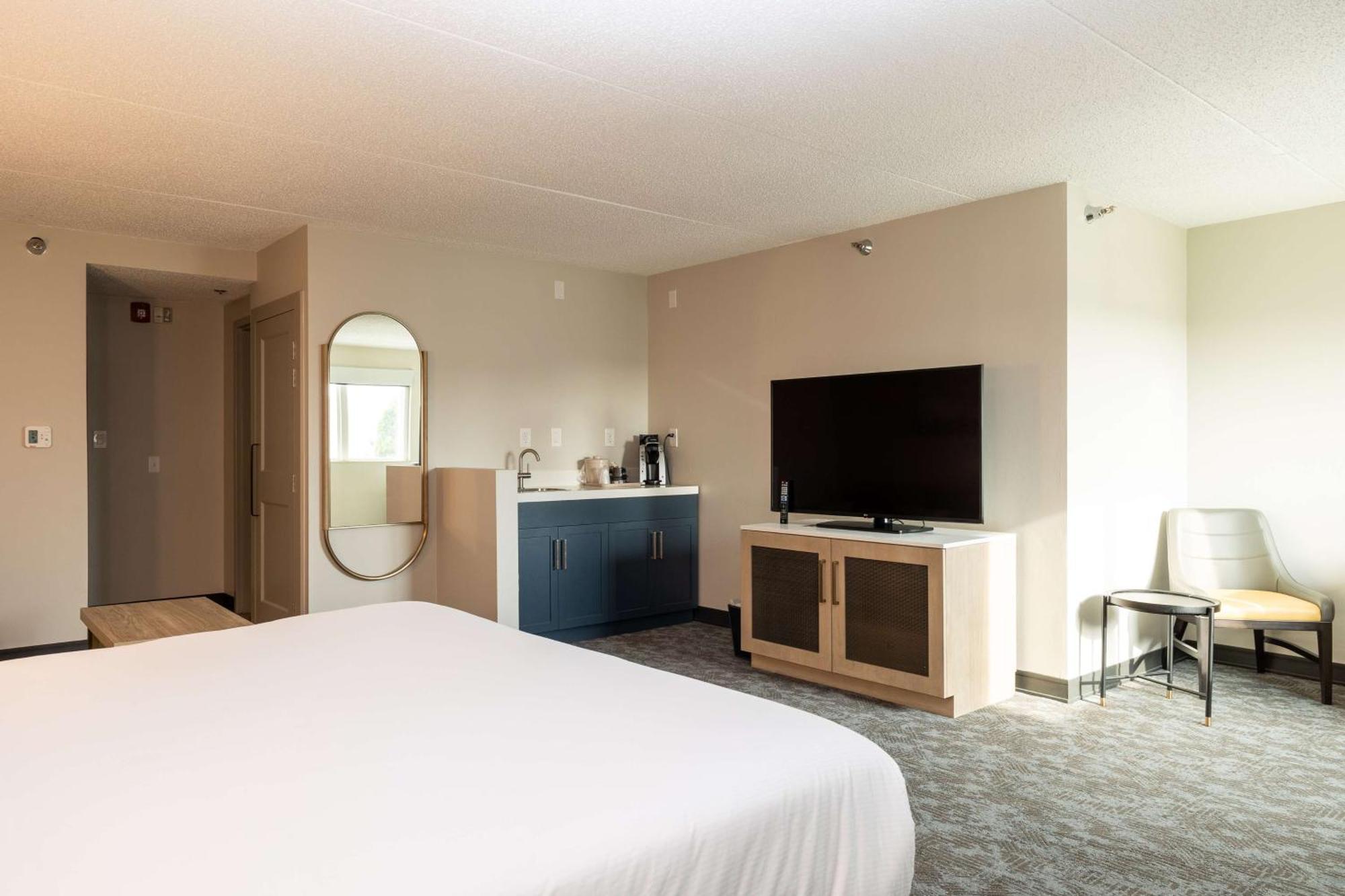 Hotel Doubletree By Hilton Austin, Mn Exterior foto