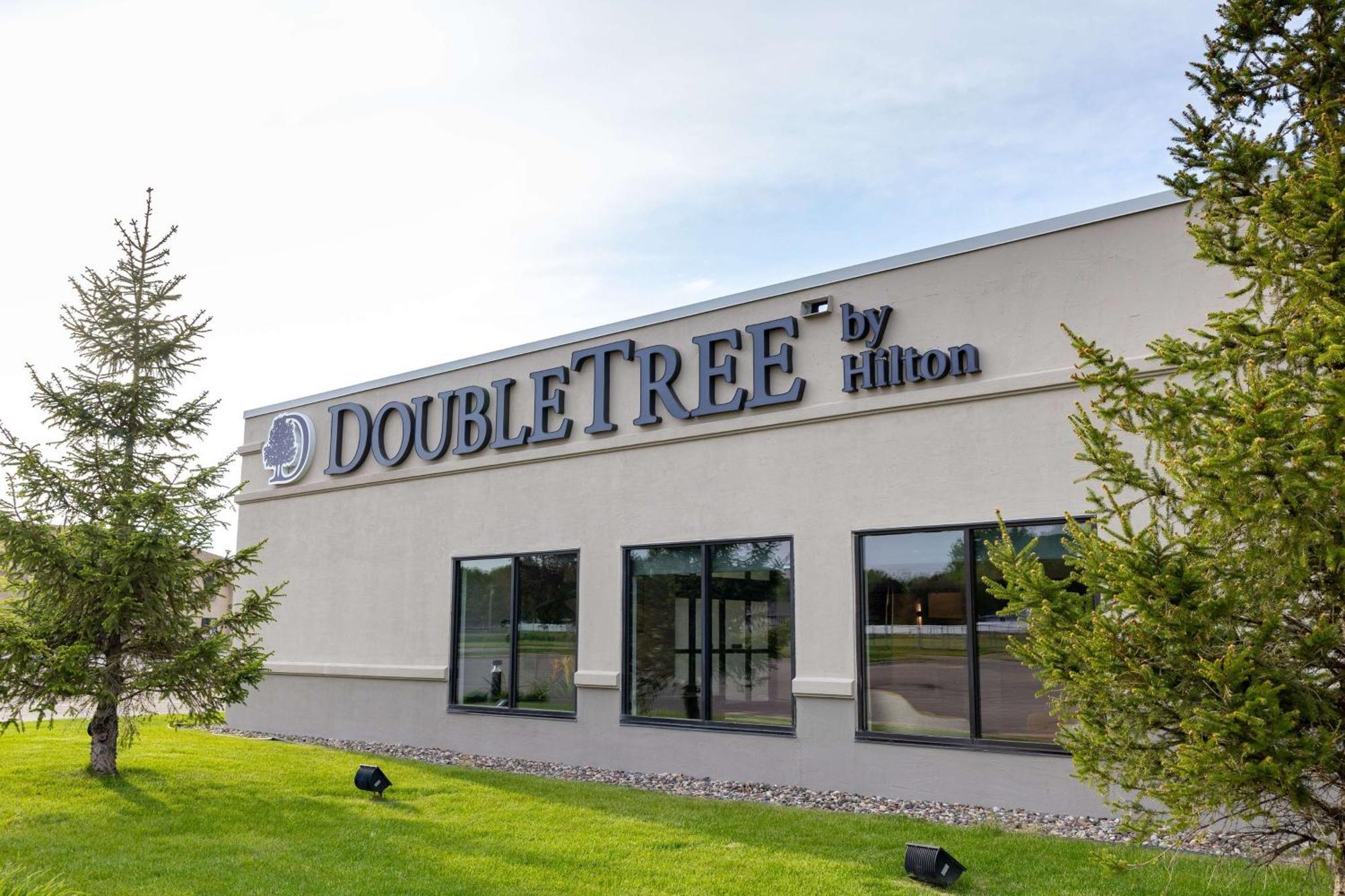 Hotel Doubletree By Hilton Austin, Mn Exterior foto